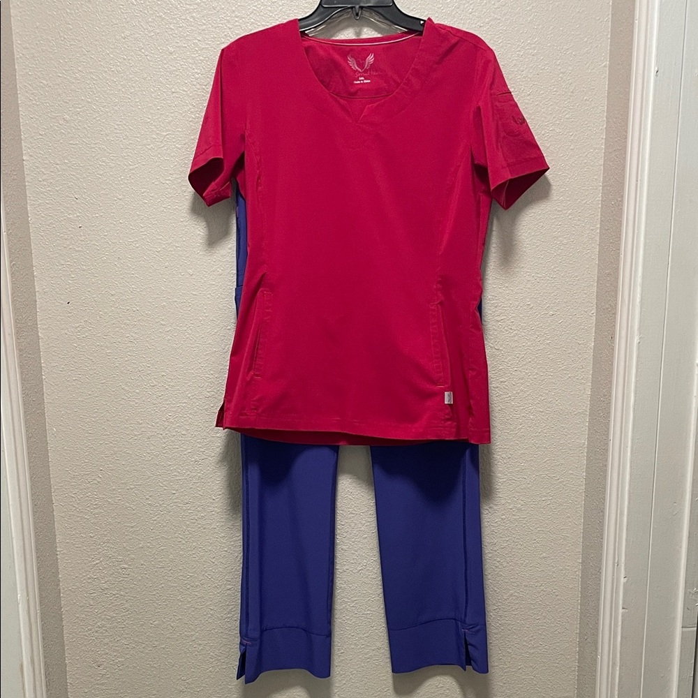 Smitten Women Scrubs Set